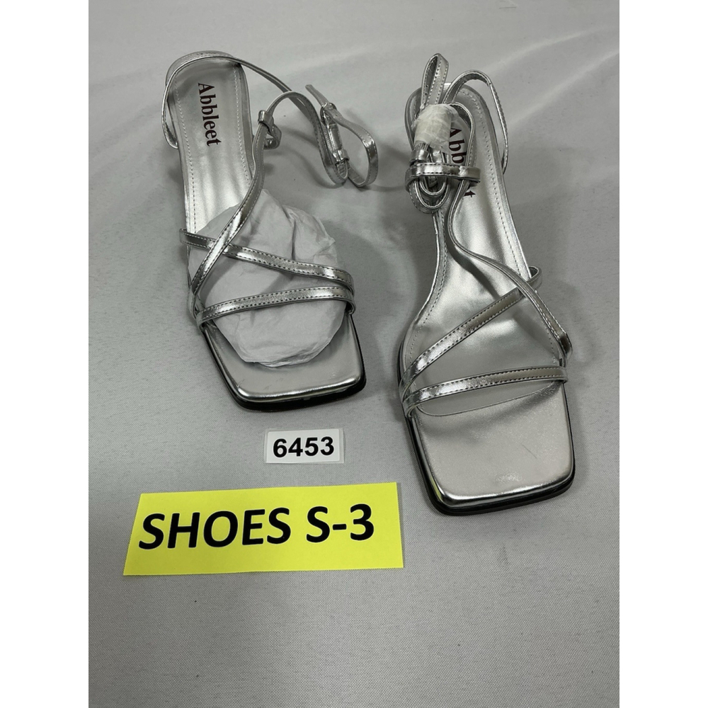 Womans NWOT Abbleet Strappy Formal Sandals 11 Silver Heel Open Toe